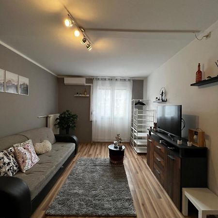 Renapartman Pécs Esterno foto